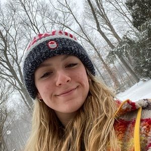 Meet your Posher, Ashley